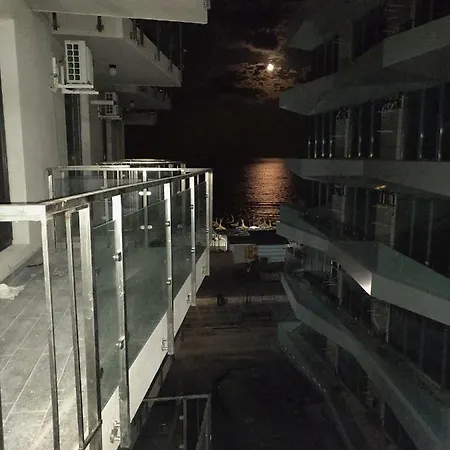 Vacanta Pe Plaja ナボダリ